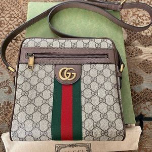 Gucci Ophildia GG small messenger bag